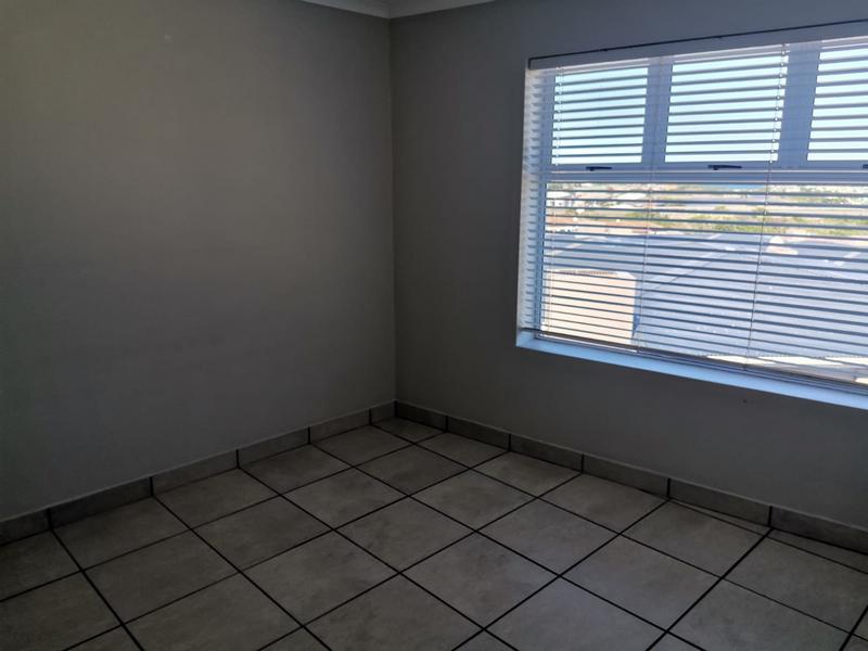 To Let 2 Bedroom Property for Rent in Island View Western Cape